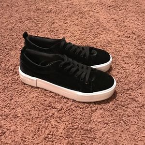 Black velvet platform sneakers from H&M size 9.5